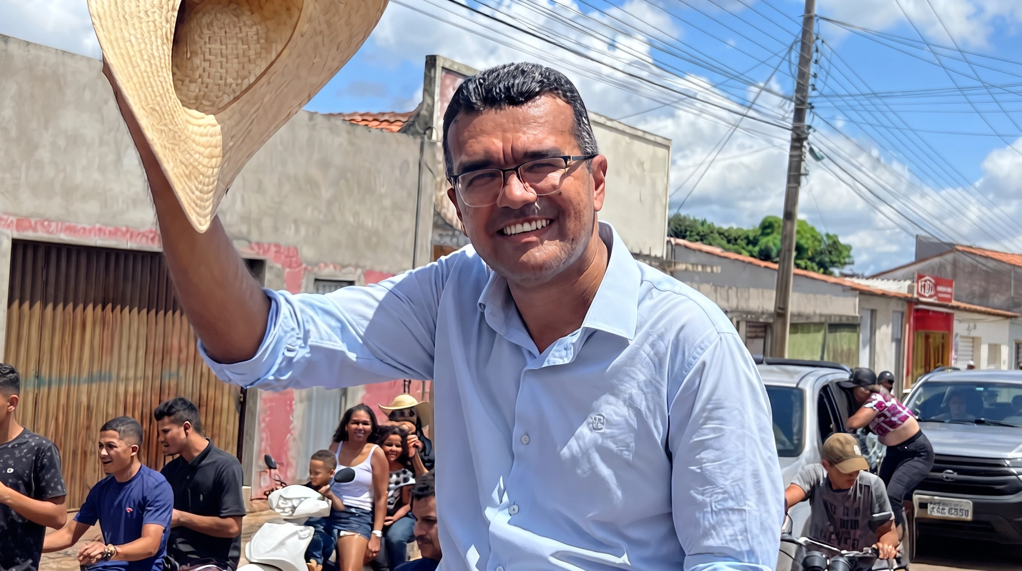 Quem é o senador eleito no Maranhão que promete confrontar Flávio Dino em Brasília