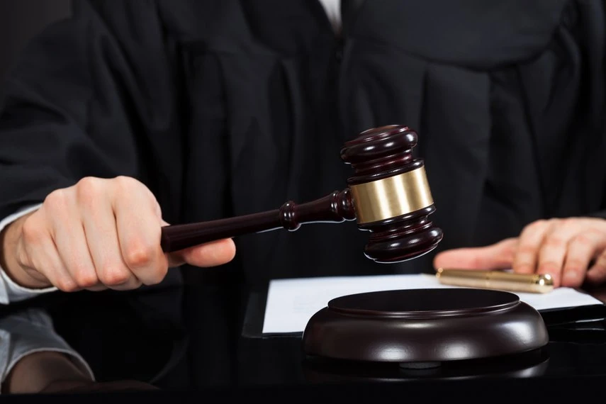 Lei amplia punição a crimes sexuais online contra crianças; entenda