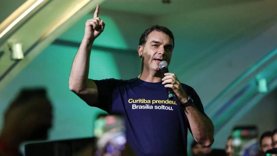 Crise empresarial e Lulinha ajudam Flávio nas pesquisas e alteram estratégias de Lula