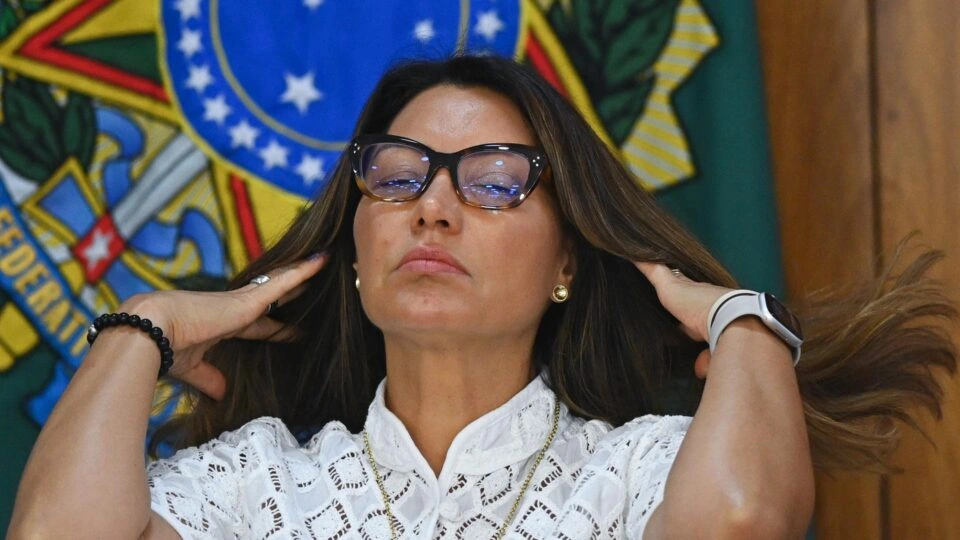 Como Janja comanda e ajuda (ou atrapalha) a campanha de Lula
