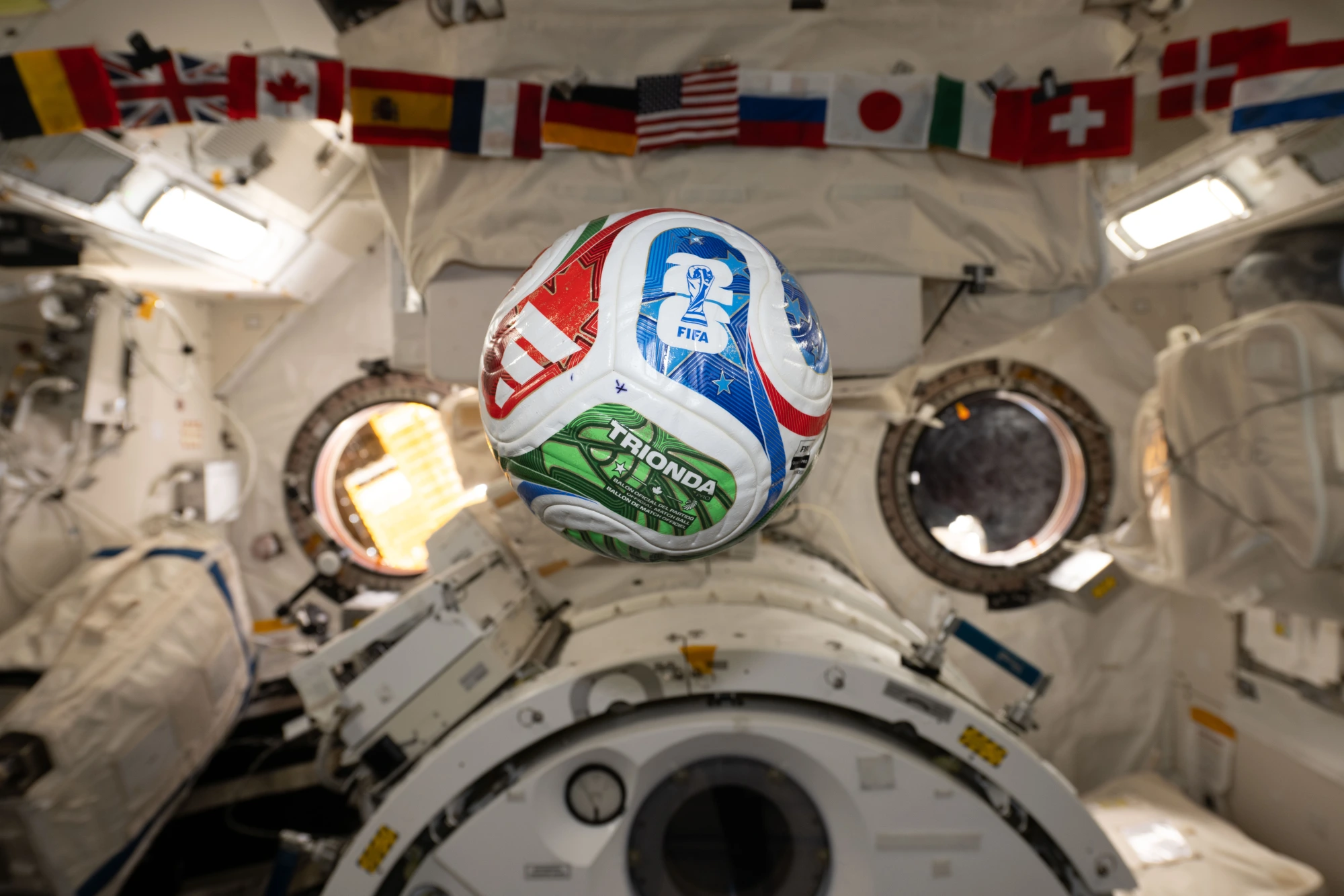 Futebol Encontra a Ciência Espacial