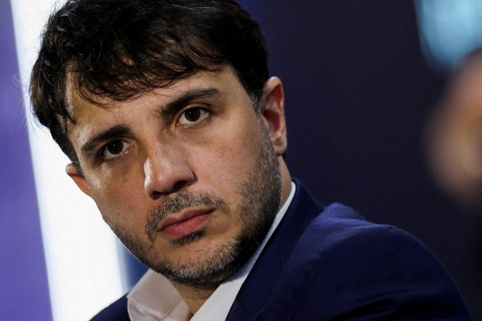 Renan Santos 'não é charlatão', diz The Economist sobre candidato e 'sua visão ousada' para o Brasil