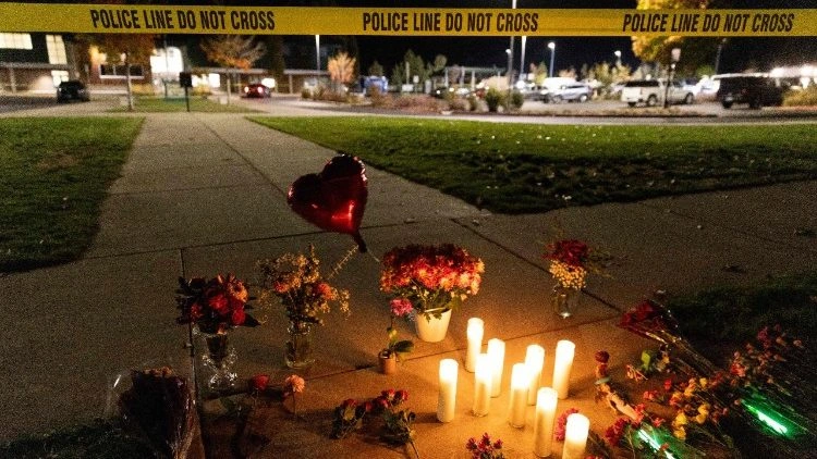 EUA, tiroteio em escola no Oregon: três crianças e um professor mortos