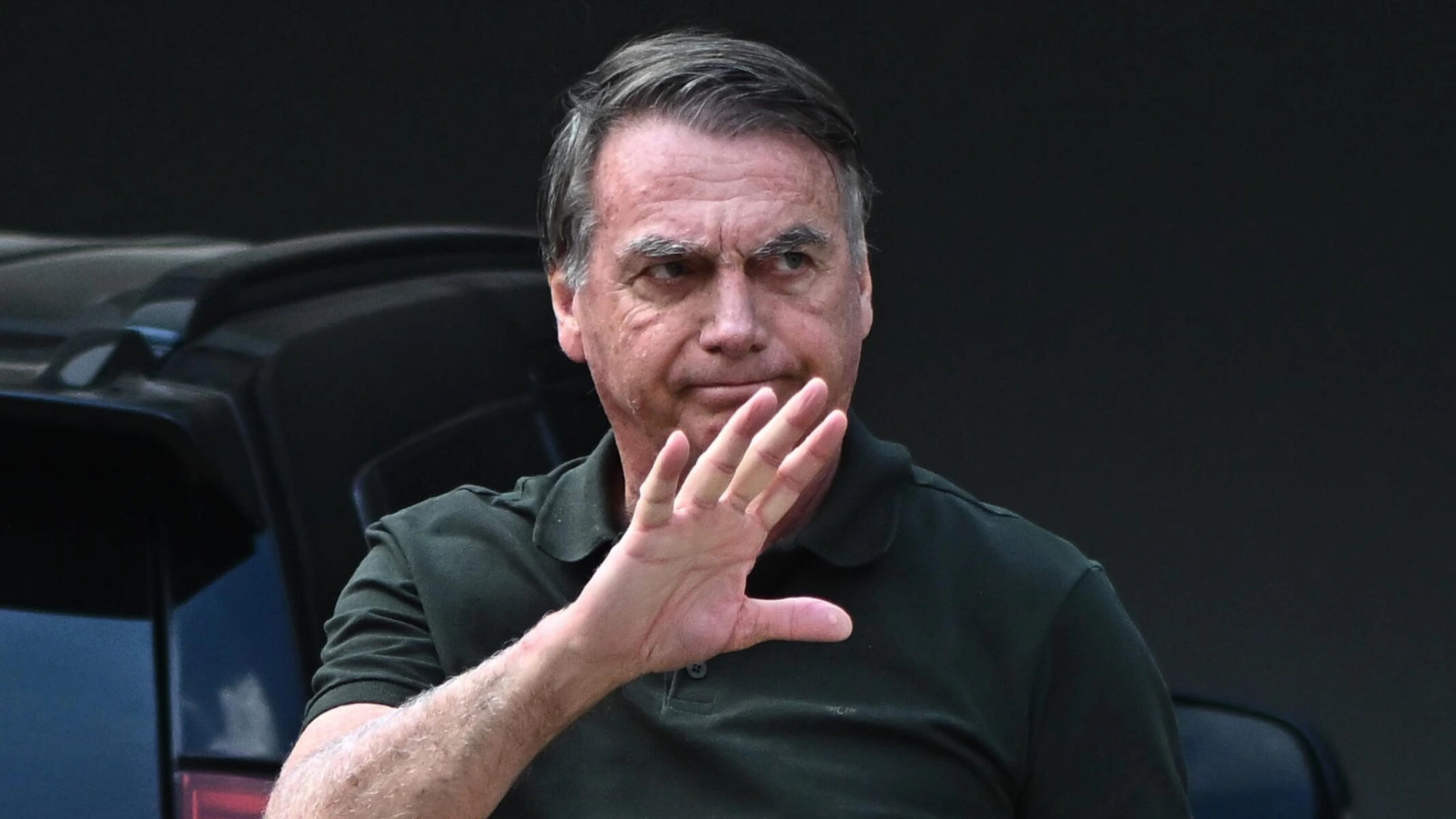 Moraes autoriza Flávio a voltar a visitar Bolsonaro após 90 dias de proibição