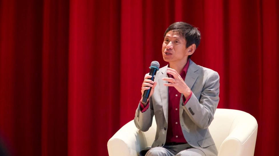 O professor que causa furor entre os adolescentes chineses (e a razão do seu sucesso)