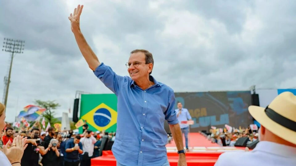 Paes vai de “quase eleito” a margem estreita contra Ruas na reta final do 1º turno