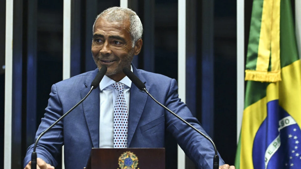 Romário sai do PL e anuncia apoio a Eduardo Paes para governador do Rio de Janeiro