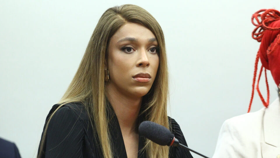 Cláusula de barreira atinge esquerda em cheio e deixa PSOL/Rede sem fundo partidário