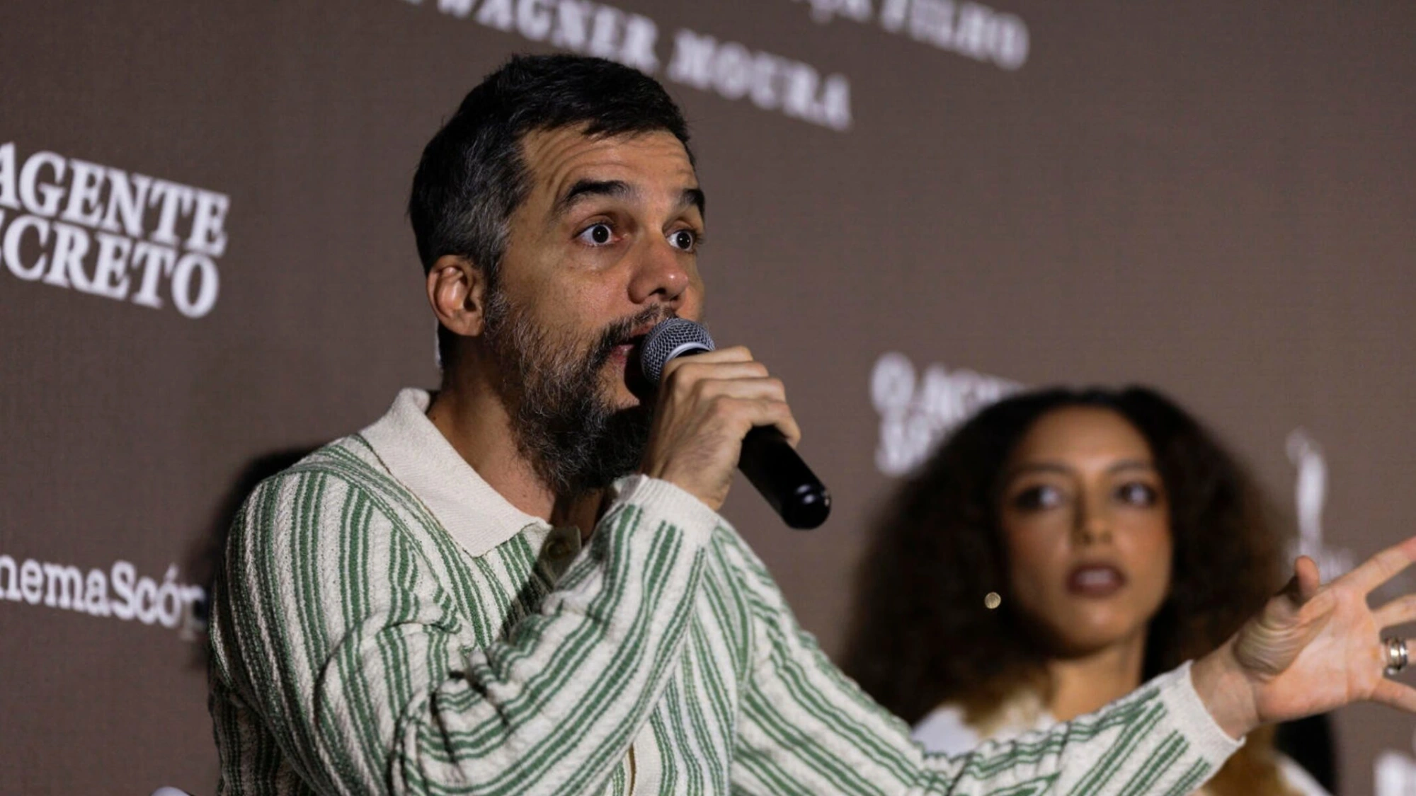 Wagner Moura e a elite do cinema nacional pedem socorro a Hollywood contra Flávio