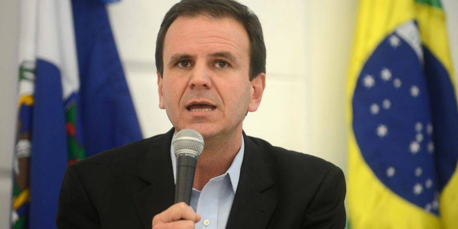 Paes desiste de candidatura no Rio, após Zanin negar recurso ao STF