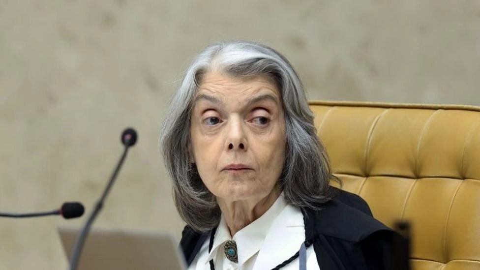 Cármen Lúcia diz que crise no STF causa 'mal-estar cívico' no país
