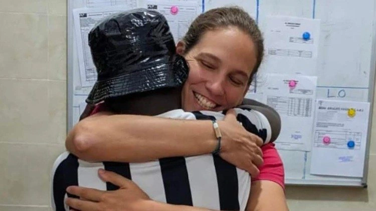 Em Málaga, na Espanha, a fé que chega nas periferias