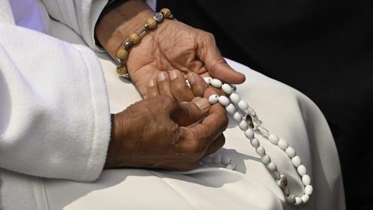 Diocese de Roma reza pelo seu bispo: que Deus conceda saúde e consolo ao Papa