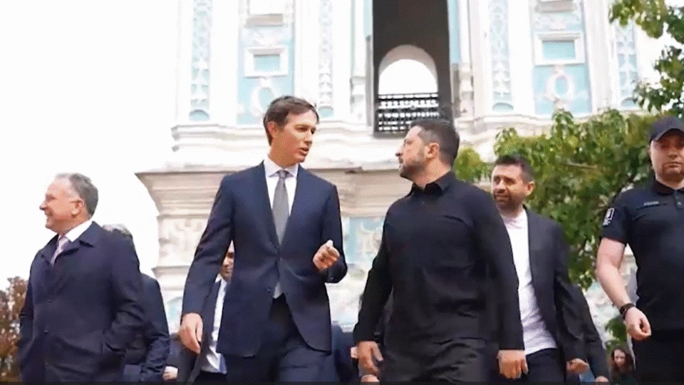 Zelensky recebe emissários dos EUA; encontro discute proposta para encerrar a guerra