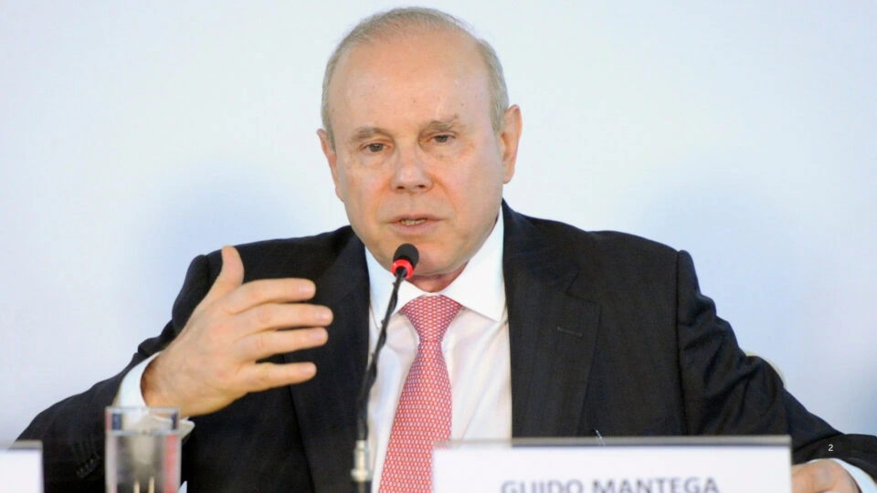 Mensagens revelam que banqueiro tentou nova aproximação com Lula e Moraes