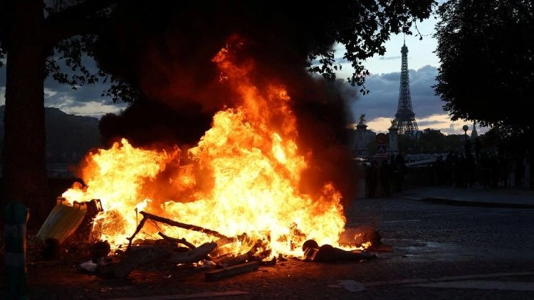 Igreja na França: responder à violência com o diálogo e a busca por sentido