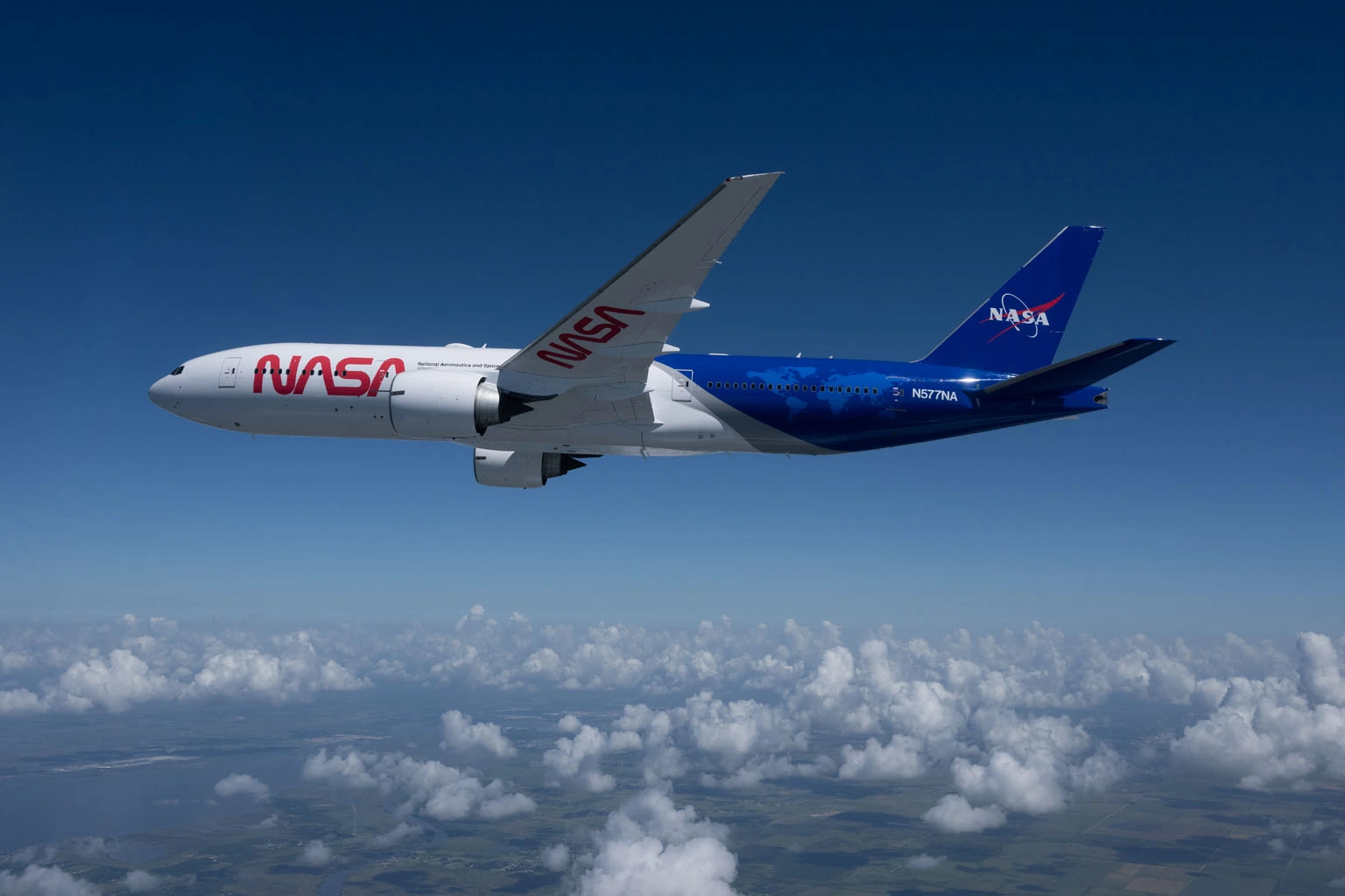 B777 da NASA Ganha Nova Pintura