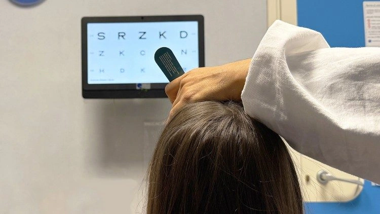 Hospital do Papa tem primeiro consultório da Itália para crianças dedicado à miopia
