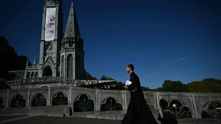 Dom Micas: "Em Lourdes, o Papa será ao mesmo tempo peregrino e pastor da Igreja"