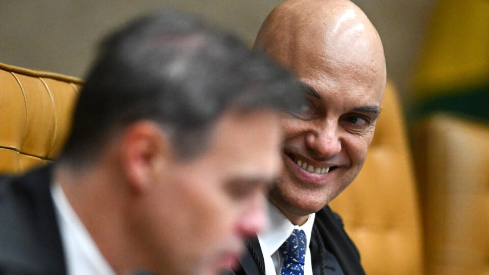 O que Paulo Francis diria sobre o STF e o Brasil de hoje?