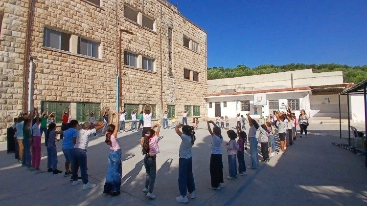 Síria: em Knaye e Yacoubieh, reabrem as escolas cristãs fechadas há décadas