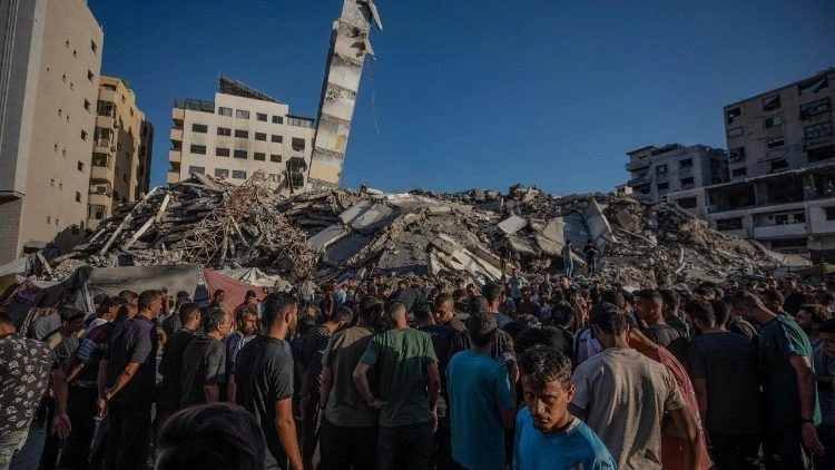 Gaza, 61 milhões de toneladas de escombros: necessários dez anos para removê-los