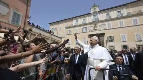 Castel Gandolfo: missas e procissão fluvial em agosto com participação do Papa