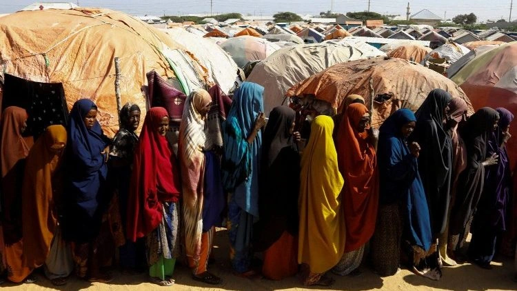 Crise humanitária na Somália agravada pela violência e pelo clima extremo