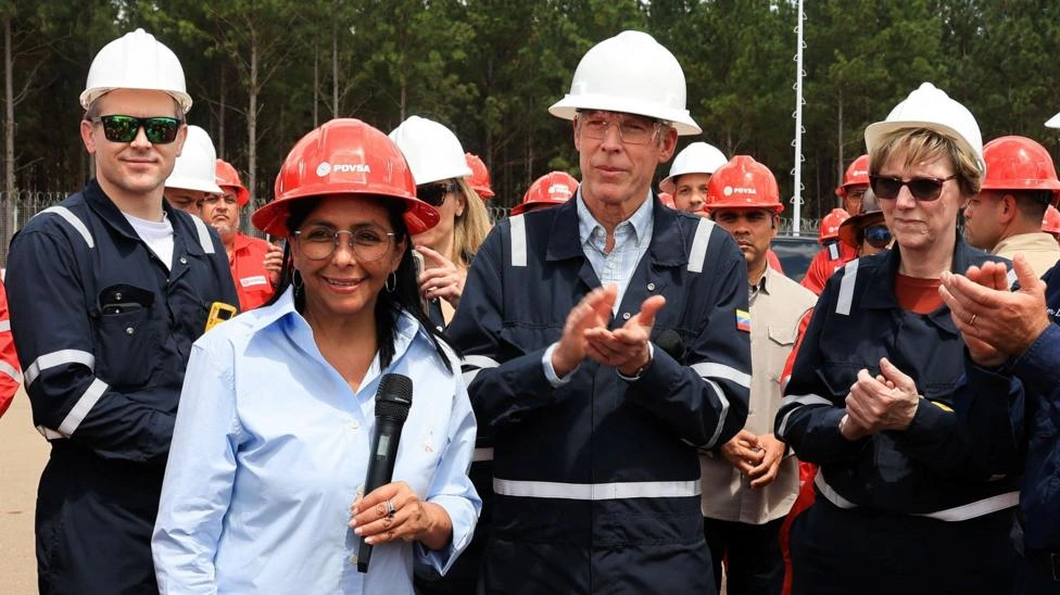 Por que acordo de Trump para assumir 'controle' do petróleo da Venezuela está sendo criticado