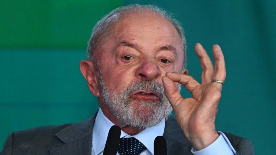 Atos e falas anticatólicas de Lula contradizem interesse repentino em Nossa Senhora