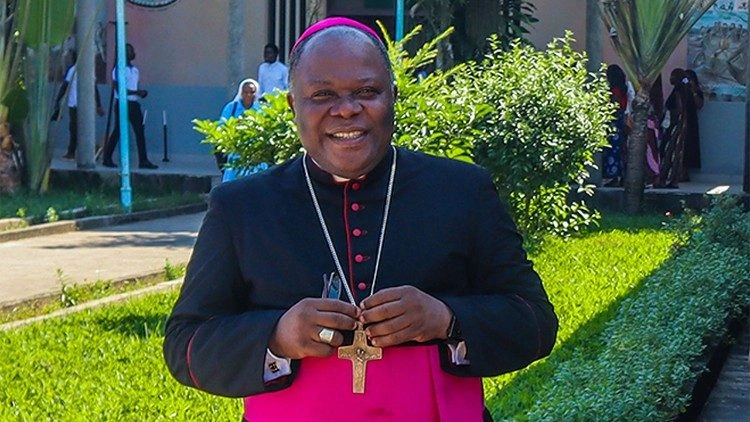 Moçambique: Bispos aguardam respostas sobre a morte de D. Osório