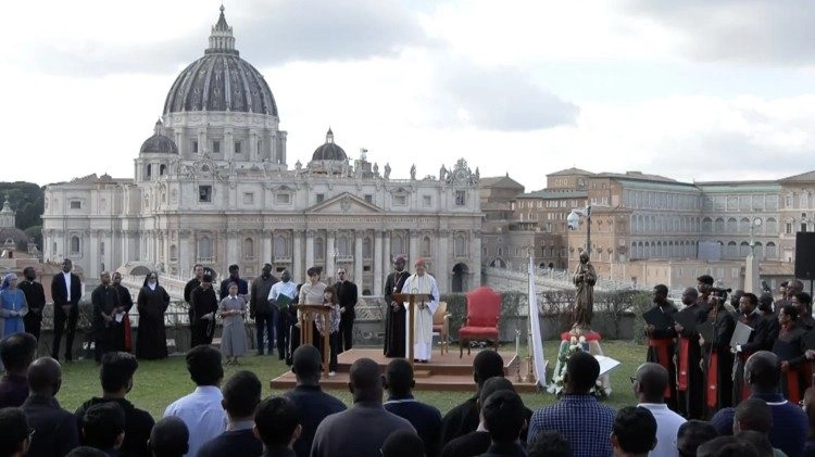 Tagle: rezemos pela recuperação de Leão, "o missionário que se tornou Papa"