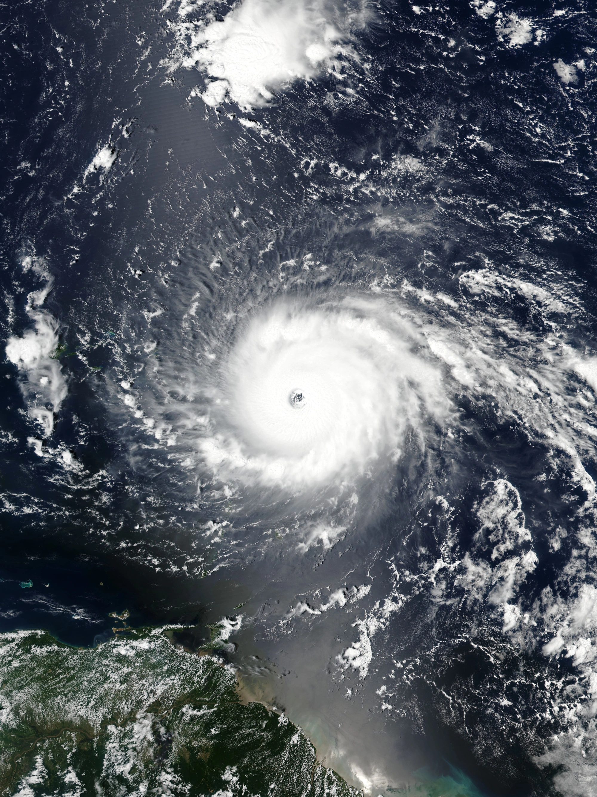 Há 9 anos: Furacão Irma