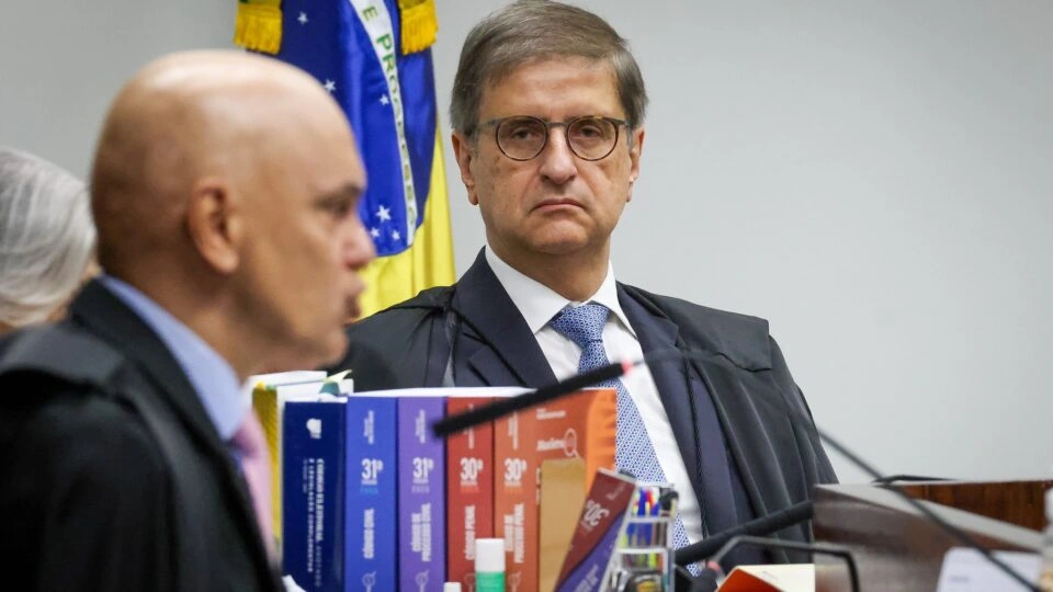 Gonet acusa Mendonça do que sempre tolerou em Moraes