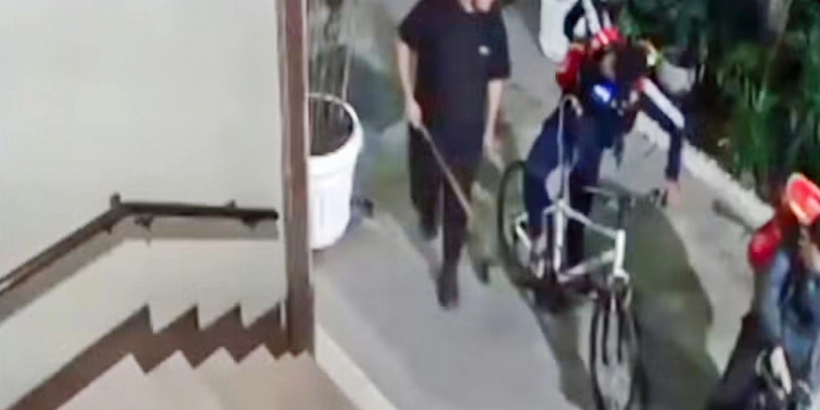 Justiça mantém prisão de seguranças investigados por morte de ciclista